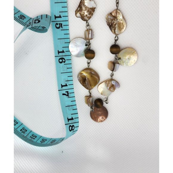 Unique NY Shell & Stone Layered Necklace 18" - Picture 2 of 8